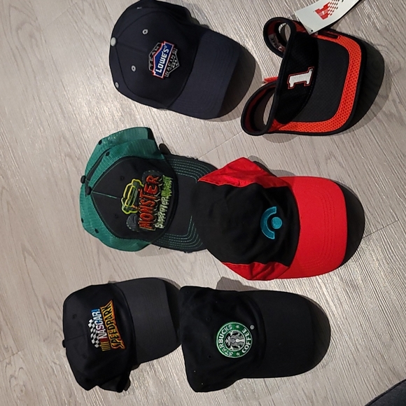 Great to New Condition Cap Bundle - Picture 1 of 5